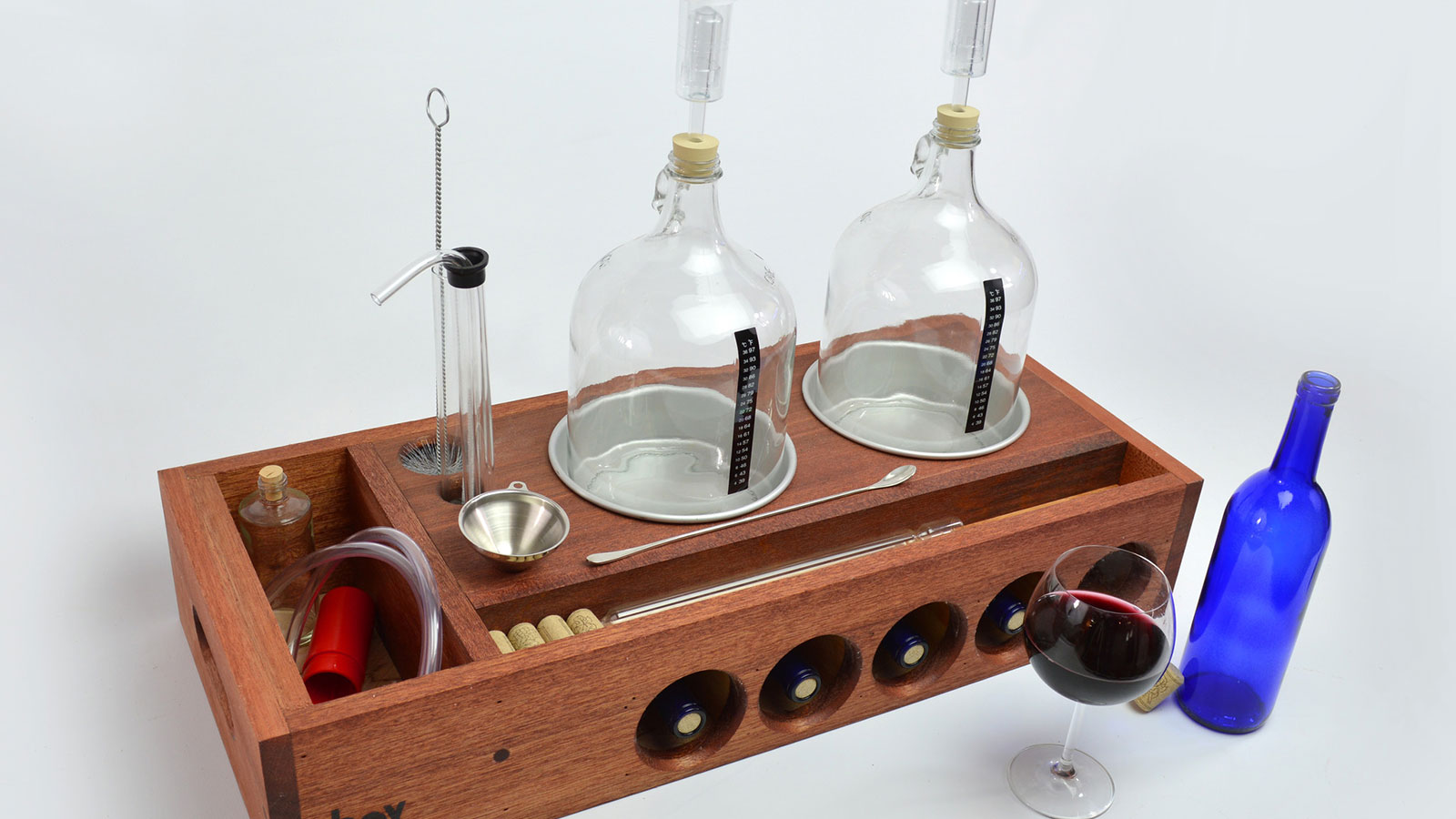 BOX BREW WINEMAKING KIT DRINK Muted