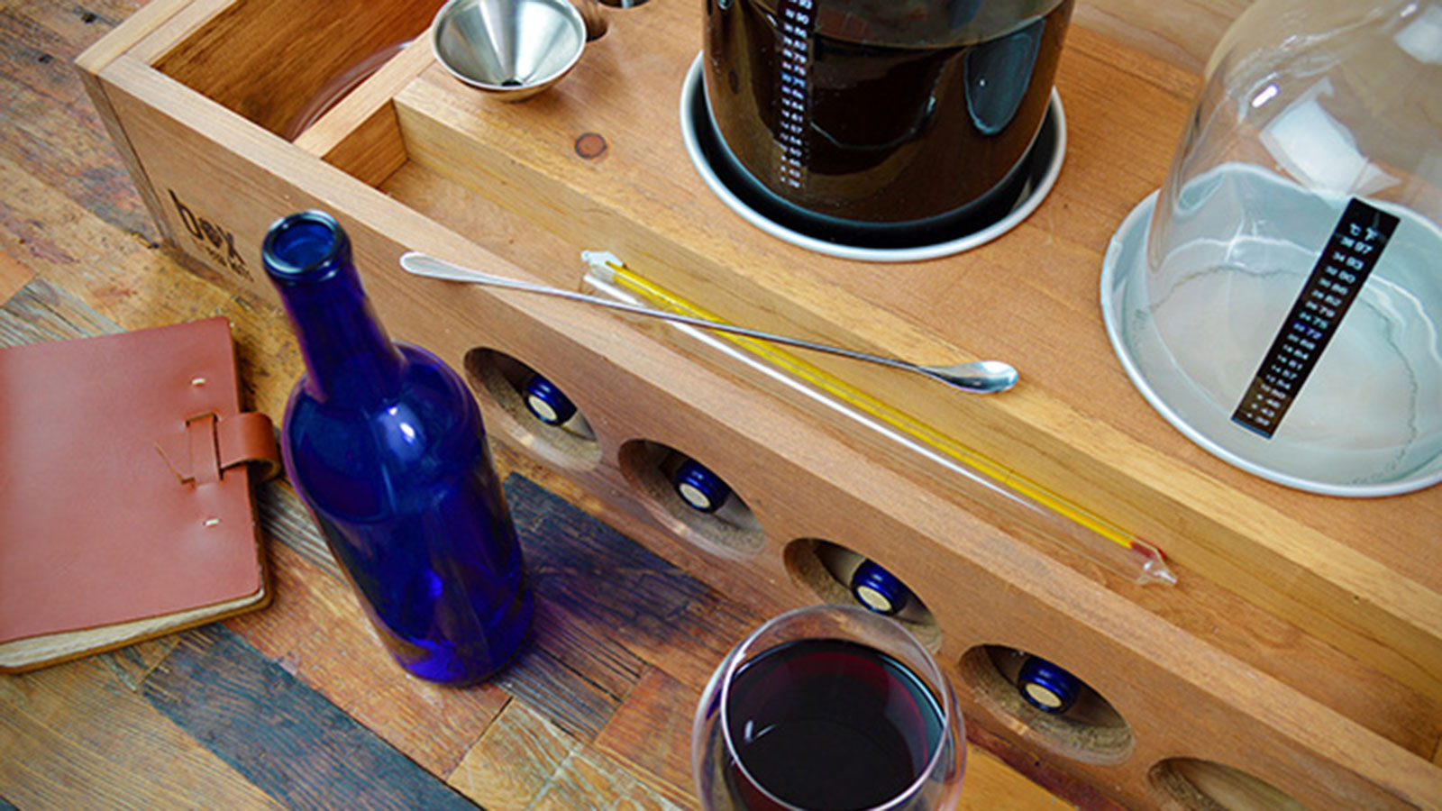 BOX BREW WINEMAKING KIT DRINK Muted